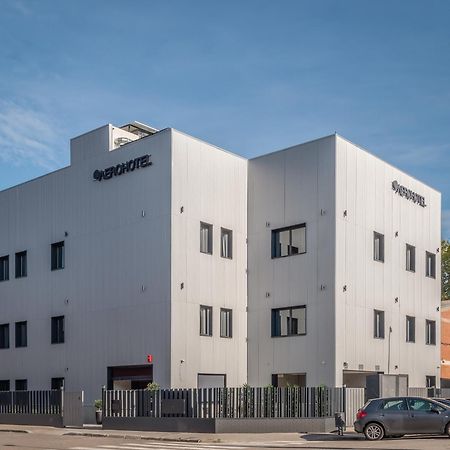 Aerohotel Barcelona Airport 24H El Prat de Llobregat Eksteriør bilde