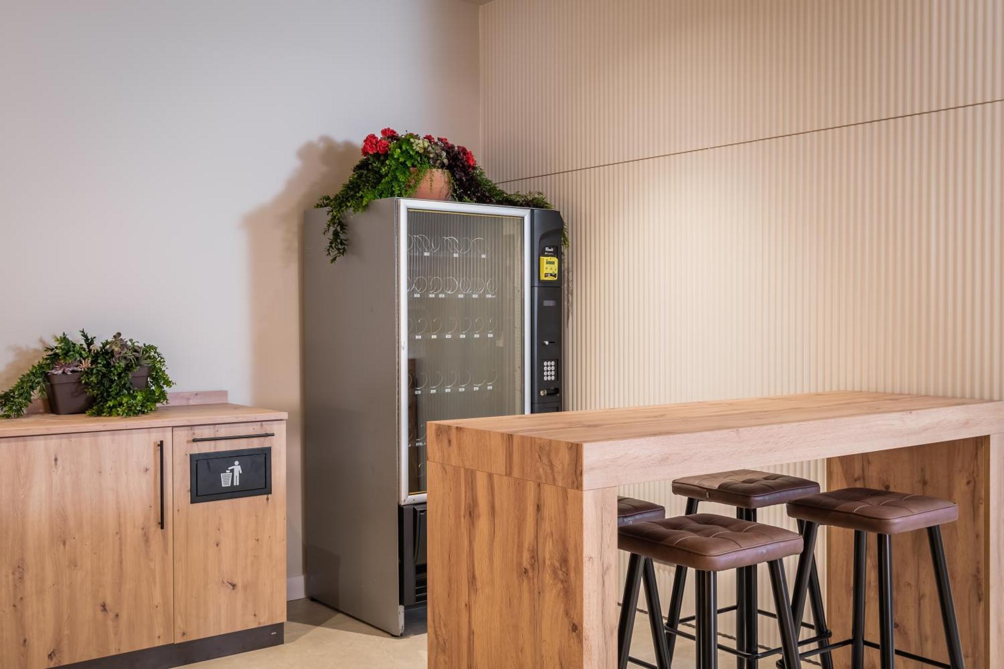 Aerohotel Barcelona Airport 24H El Prat de Llobregat Eksteriør bilde